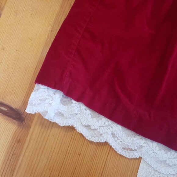 Vintage 80s 90s Baby Girl Red Velvet Lace Dress Cottagecore Holiday Christmas - Picture 5 of 9